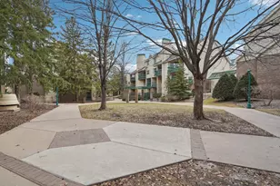 7621 Edinborough Way, Edina, MN 55435 - Photo 30