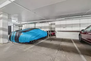 7621 Edinborough Way, Edina, MN 55435 - Photo 36