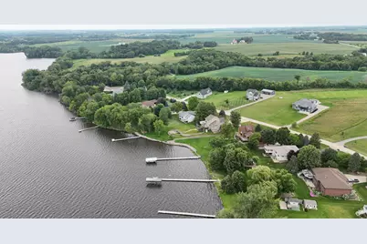 411X Wells Lake Ct Drive, Faribault, MN 55021 - Photo 4