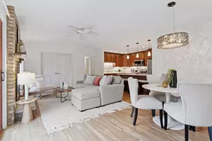 981 Xene Ln N, Plymouth, MN 55447 - Photo 2