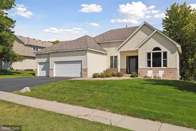 1100 Ridge Bluff Drive, Chaska, MN 55318 - Photo 1