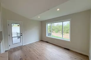 1832 37 Ave SE, Rochester, MN 55904 - Photo 6