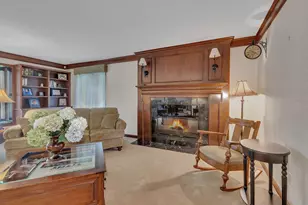2021 Hillcrest Dr, Saint Cloud, MN 56303 - Photo 6