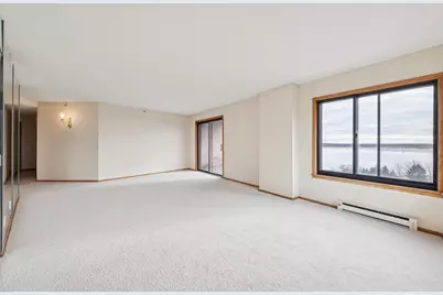 2950 Dean Parkway #1005, Minneapolis, MN 55416 - Photo 8