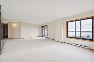 2950 Dean Pkwy, Minneapolis, MN 55416 - Photo 8