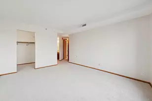 2950 Dean Pkwy, Minneapolis, MN 55416 - Photo 22