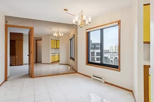 2950 Dean Pkwy, Minneapolis, MN 55416 - Photo 16