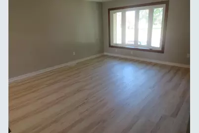 410 S 19th Street, Benson, MN 56215 - Photo 12