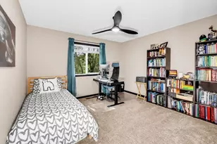 2560 County Road H2 W, Mounds View, MN 55112 - Photo 20