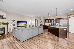 2560 County Road H2 W, Mounds View, MN 55112 - Photo 14