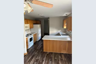 1035 Petra Court SW, Pine Island, MN 55963 - Photo 4