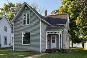 1733 W 6th St, Red Wing, MN 55066 - Photo 1