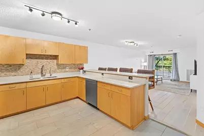 4845 W 123rd Street #203, Savage, MN 55378 - Photo 6