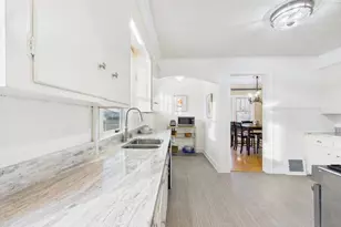 5000 York Ave S, Minneapolis, MN 55410 - Photo 8