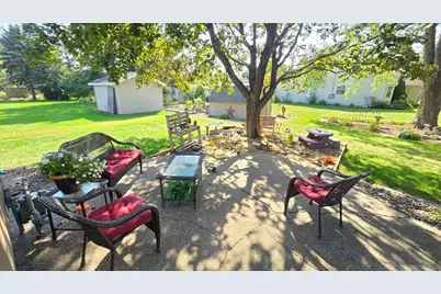 277 3rd Street SW, Blooming Prairie, MN 55917 - Photo 4