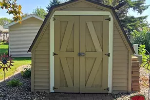 277 3rd Street SW, Blooming Prairie, MN 55917 - Photo 8