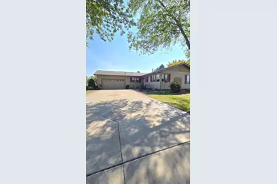 277 3rd Street SW, Blooming Prairie, MN 55917 - Photo 1