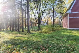 935 Lakewood Hills Rd, Eagan, MN 55123 - Photo 102