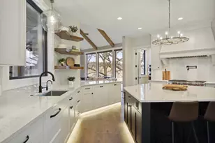 935 Lakewood Hills Rd, Eagan, MN 55123 - Photo 20