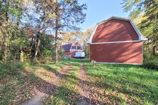 935 Lakewood Hills Rd, Eagan, MN 55123 - Photo 96