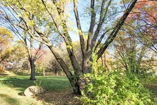 935 Lakewood Hills Rd, Eagan, MN 55123 - Photo 74