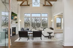 935 Lakewood Hills Rd, Eagan, MN 55123 - Photo 10