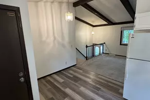 571 County Rd B E, Maplewood, MN 55117 - Photo 2