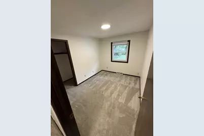 571 County Road B E, Maplewood, MN 55117 - Photo 6