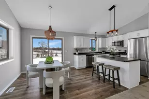 31144 Terra Vis Ln, Rockville, MN 56301 - Photo 4