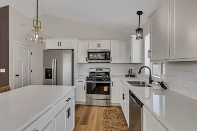 31146 Terra Vista Lane, Rockville, MN 56301 - Photo 4