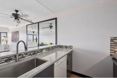 1920 S 1st Street #1207, Minneapolis, MN 55454 - Photo 14