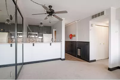 1920 S 1st Street #1207, Minneapolis, MN 55454 - Photo 8