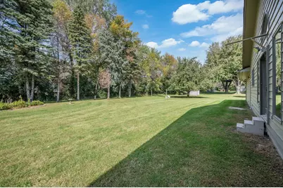 1910 Knollwood Drive, Fairmont, MN 56031 - Photo 44