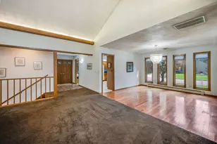 1910 Knollwood Dr, Fairmont, MN 56031 - Photo 6