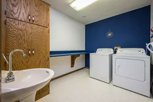 1910 Knollwood Dr, Fairmont, MN 56031 - Photo 26