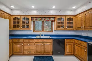 1910 Knollwood Dr, Fairmont, MN 56031 - Photo 14