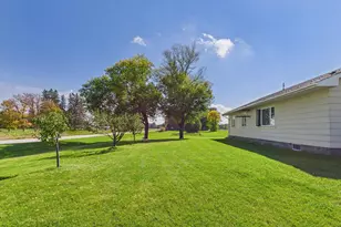 270 4th Ave, Roosevelt, MN 56673 - Photo 2