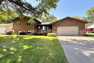 404 Deschepper St, Marshall, MN 56258 - Photo 1