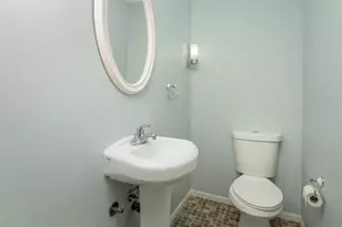 3050 Shields Dr, Eagan, MN 55121 - Photo 12