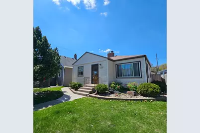 454 8th Avenue S, South Saint Paul, MN 55075 - Photo 1