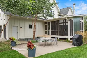 394 Deer Valley Dr, Troy Township, WI 54016 - Photo 70