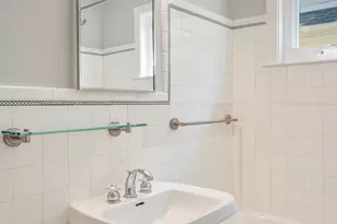 1621 W 25th St, Minneapolis, MN 55405 - Photo 36