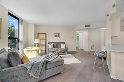 6615 Lake Shore Drive S #517, Richfield, MN 55423 - Photo 10