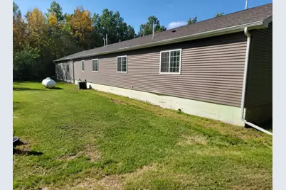 1041 29th Avenue SW, Walhalla Twp, MN 56623 - Photo 4