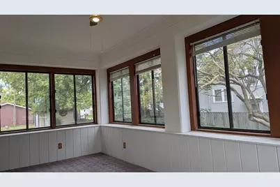 209 Oak Avenue SW, Montgomery, MN 56069 - Photo 6