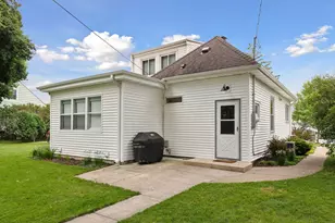 324 8th Ave N, Hopkins, MN 55343 - Photo 8