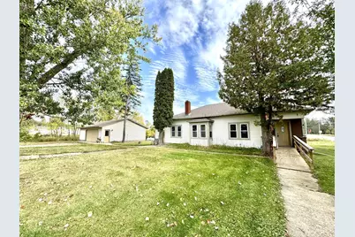 4 3rd Avenue NE, Remer, MN 56672 - Photo 1