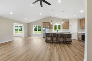 381 Old Glory Dr NE, Alexandria, MN 56308 - Photo 6