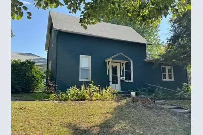 300 Central Avenue N, Crookston, MN 56716 - Photo 1