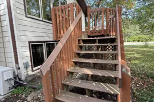 902 Oakmont Dr, Thief River Falls, MN 56701 - Photo 52